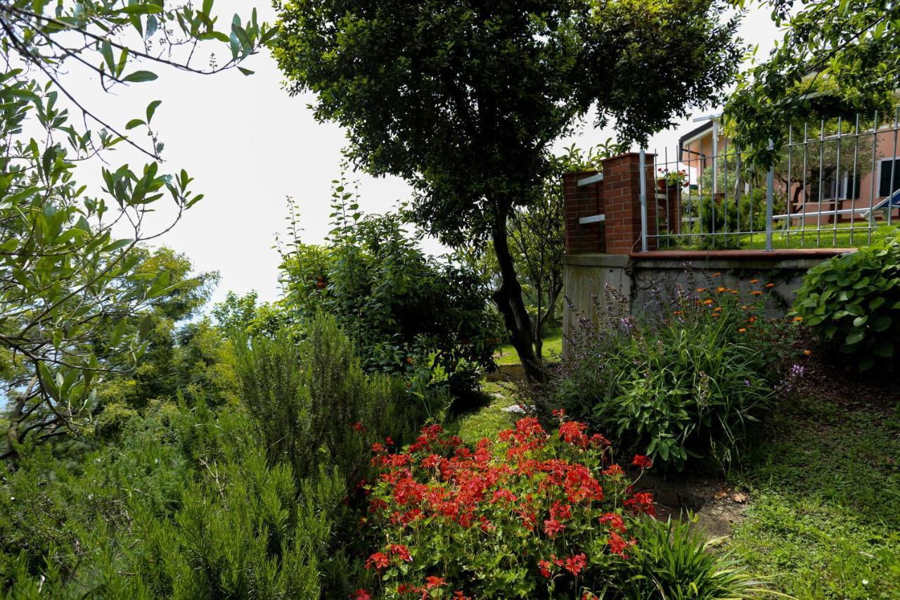 Villa Gio - Terrazza Nel Blu Bergeggi Luaran gambar